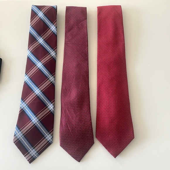 Bundle of 3!! 📦 Club Room Red/Burgundy Silk Ties - Picture 1 of 6